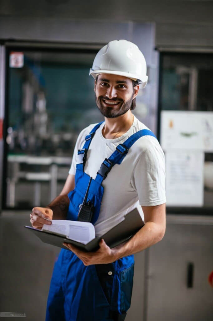 Plumber making a Quote